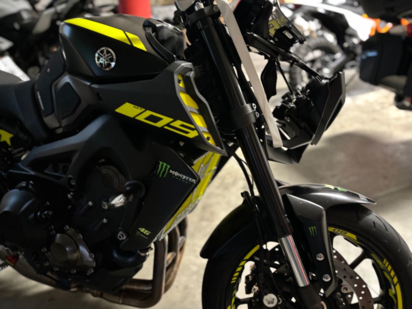 Fahrzeugabbildung Yamaha MT 09 ABS Unfallschaden