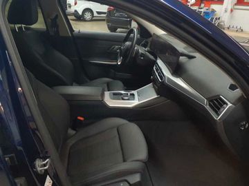 BMW 318 - 8