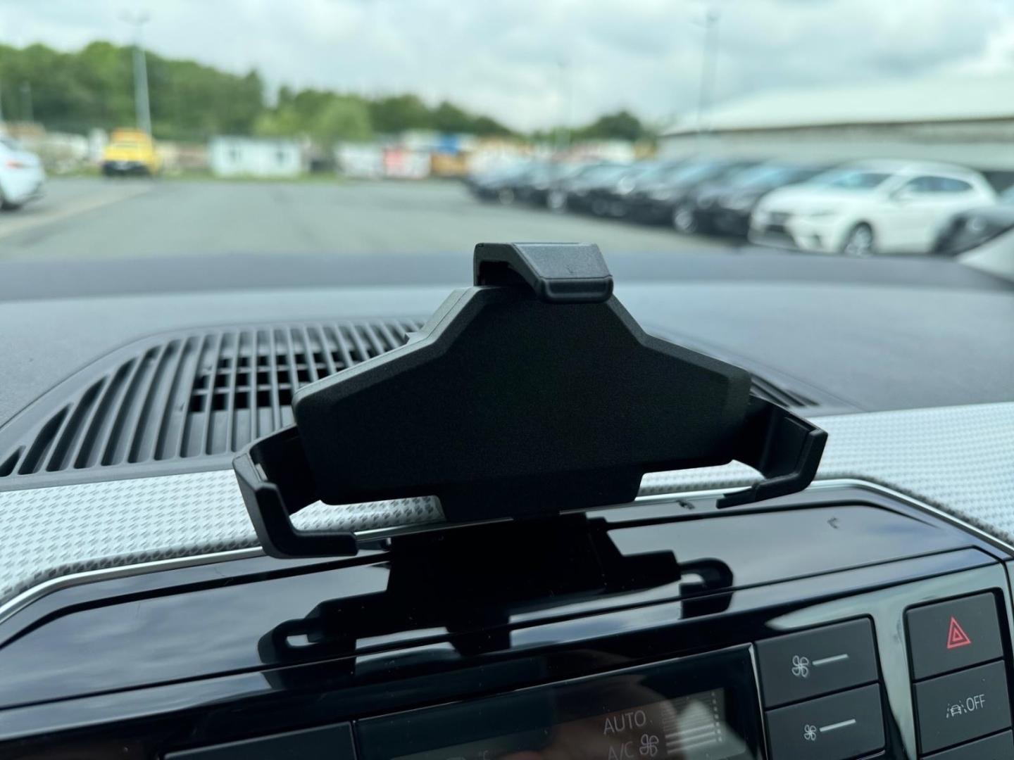 Volkswagen up! e-Edition Klimaautom DAB Ambiente Beleuchtun