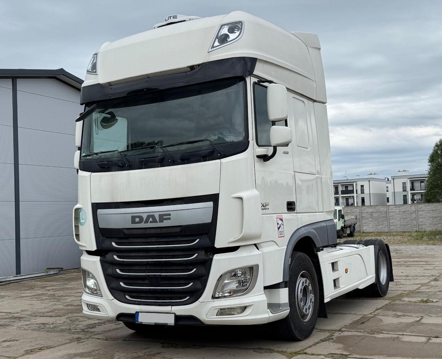 DAF XF 106.460 Super Space Cab Automat Standard