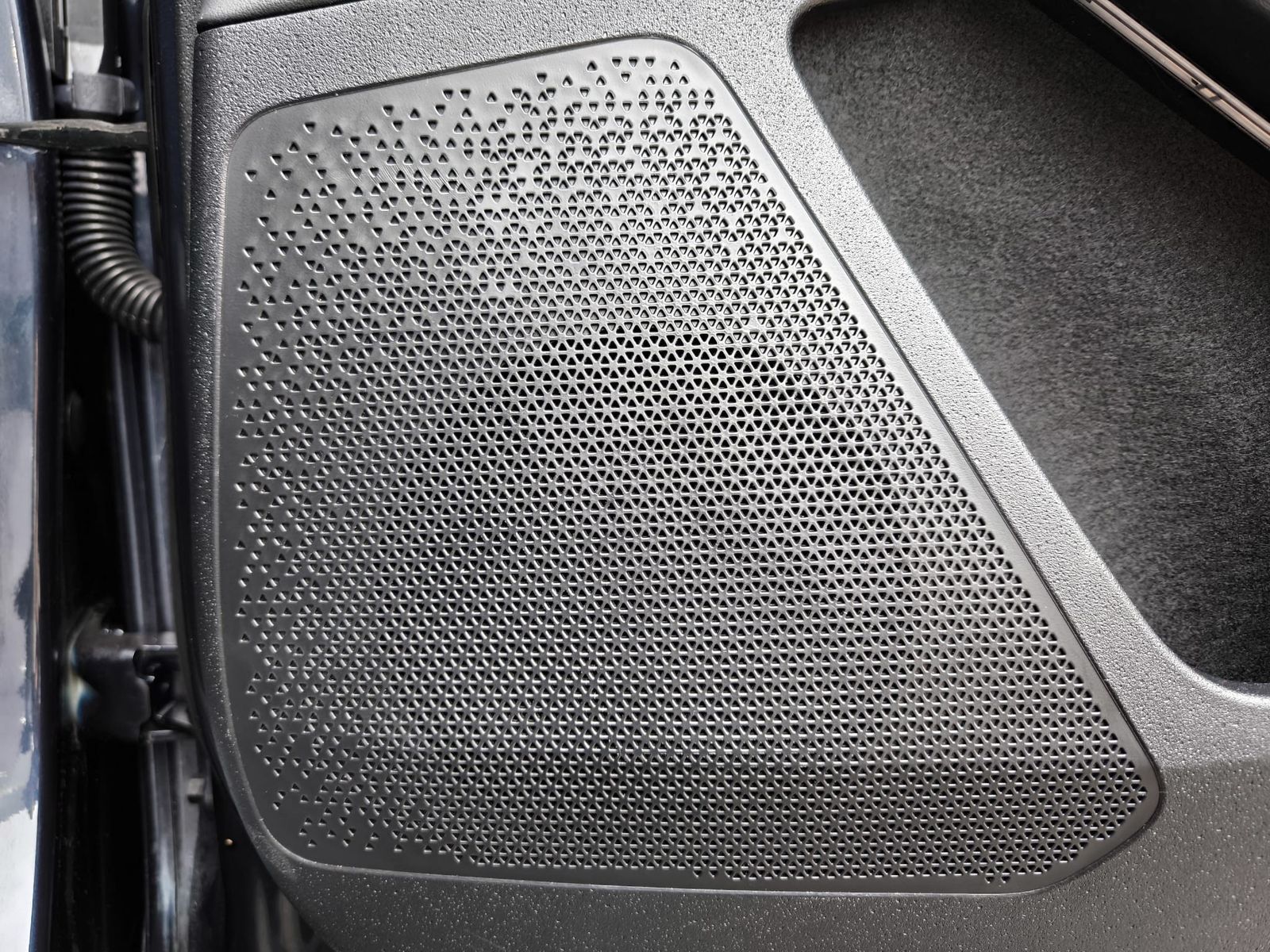 Fahrzeugabbildung Kia EV6 2WD WERKSGAR+NAVI+LED+SHZ+AHK+KAMERA+ACC+19"