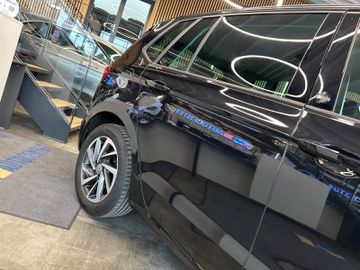 Volkswagen Golf *1-Hand*ACC*2-ZONEN*NAV*SitzHZ*