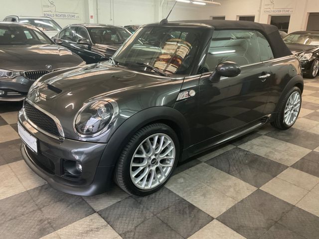 MINI COOPER S Cabrio Aut, JWC, Navi,Xenon,Tüv 02-2027