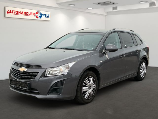 Chevrolet Cruze Station Wagon LS+