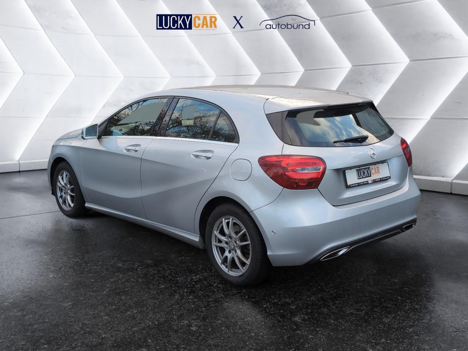 Mercedes-Benz A180//NAVI//KLIMA//SHZ//GARANTIE//MULTIMEDIA/...