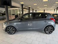 Hyundai i20|Automatik|Tempomat|S.dach|PDC|8-fach bereift