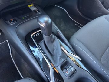 Toyota Corolla 1.8 Hybrid Team D *2XPDC*ACC*CAM*LED*SHZ