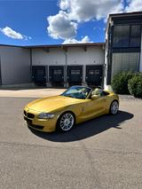 BMW Z4 Individual Phönix Gelb  - BMW Z4 aus 2006: Cabrio