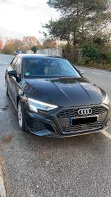 Audi A3 35 TFSI S tronic S line Sportback S line