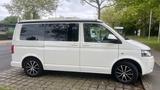 Volkswagen T5 California - weiße Volkswagen T5 California
