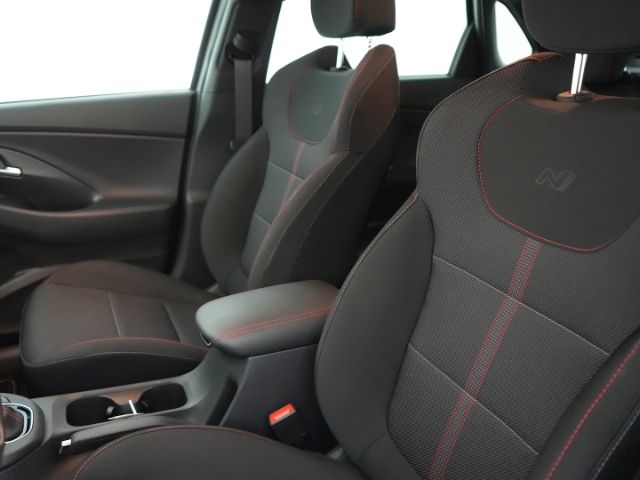 i30 T-GDI N-LINE 48V DCT+LED+NAVI+RÜCKFAHRKAMERA