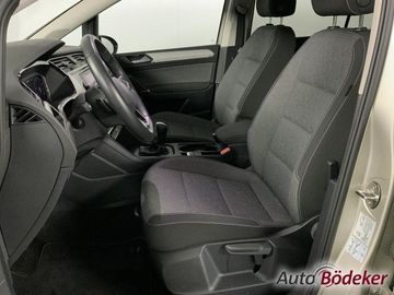 Volkswagen Touran 1.5 TSI DSG Move Garantie b. 14.03.29 