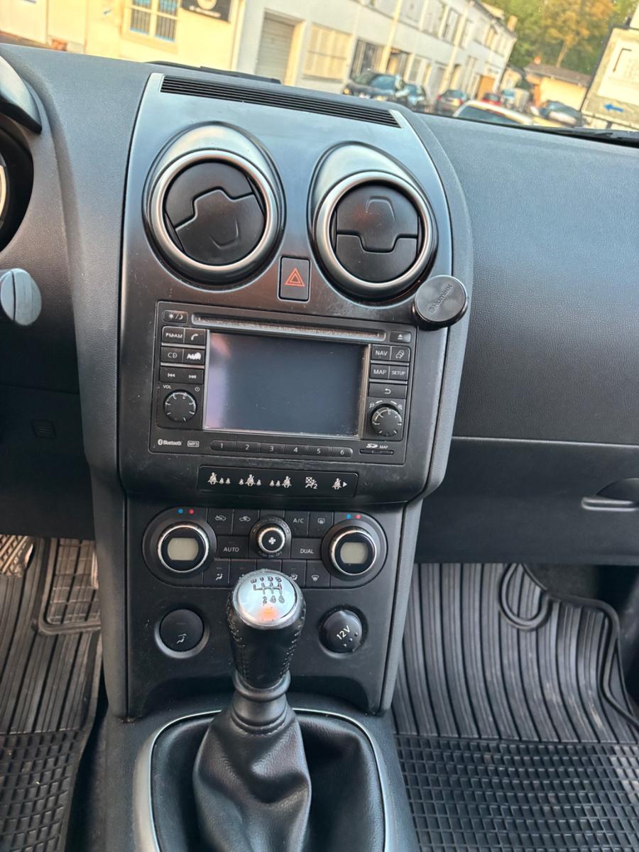 Nissan Qashqai 2.0 tekna 