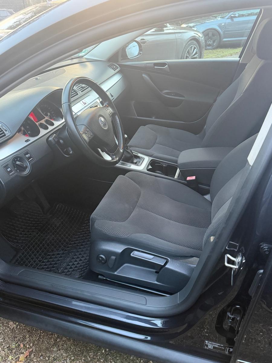 Volkswagen Passat 2009 — photo 6