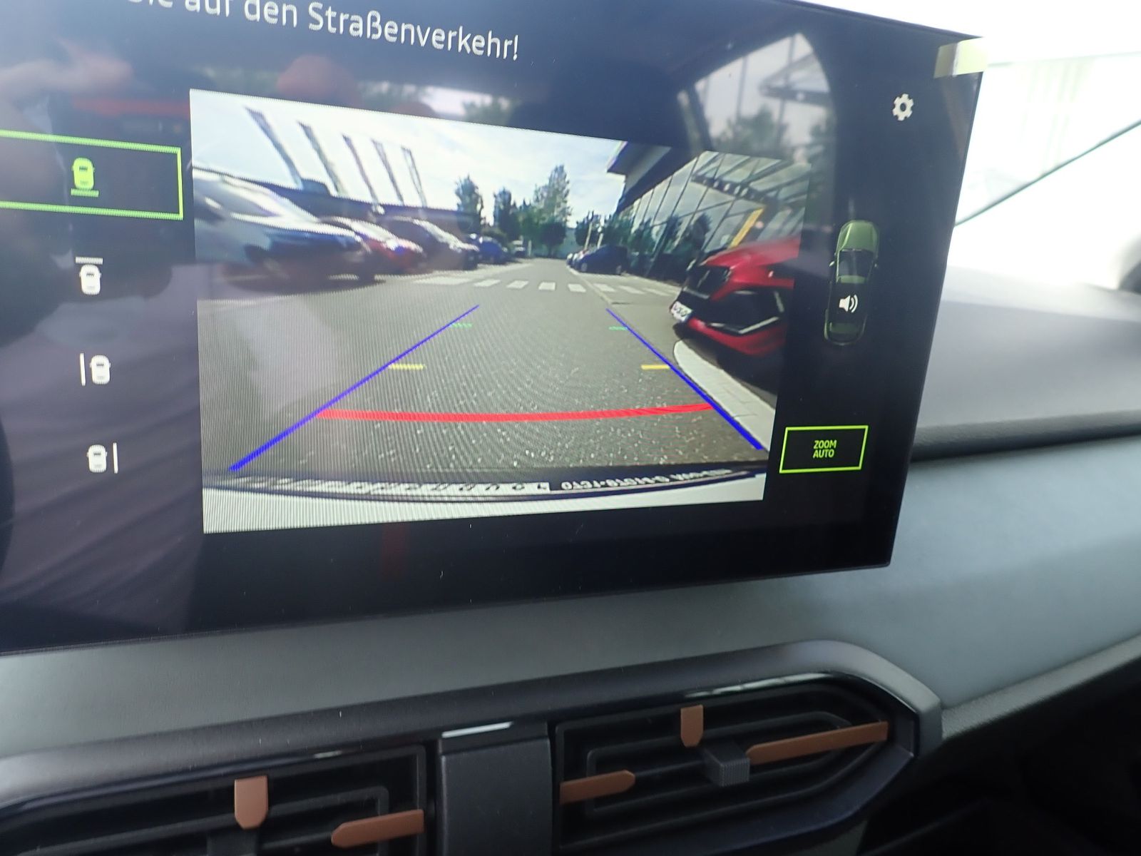 Fahrzeugabbildung Dacia Sandero Stepway Extreme TCe 110