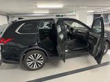 Mitsubishi Outlander 2.0 Benziner Top ClearTec 4WD CVT Top - Mitsubishi Outlander: Cvt