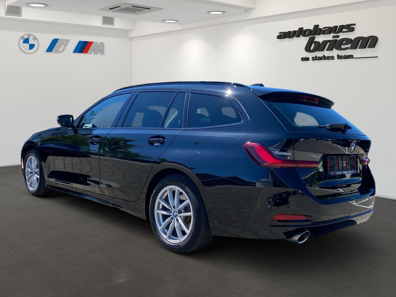 BMW 320d Touring, ab 222,- € mtl. Rate foto 4