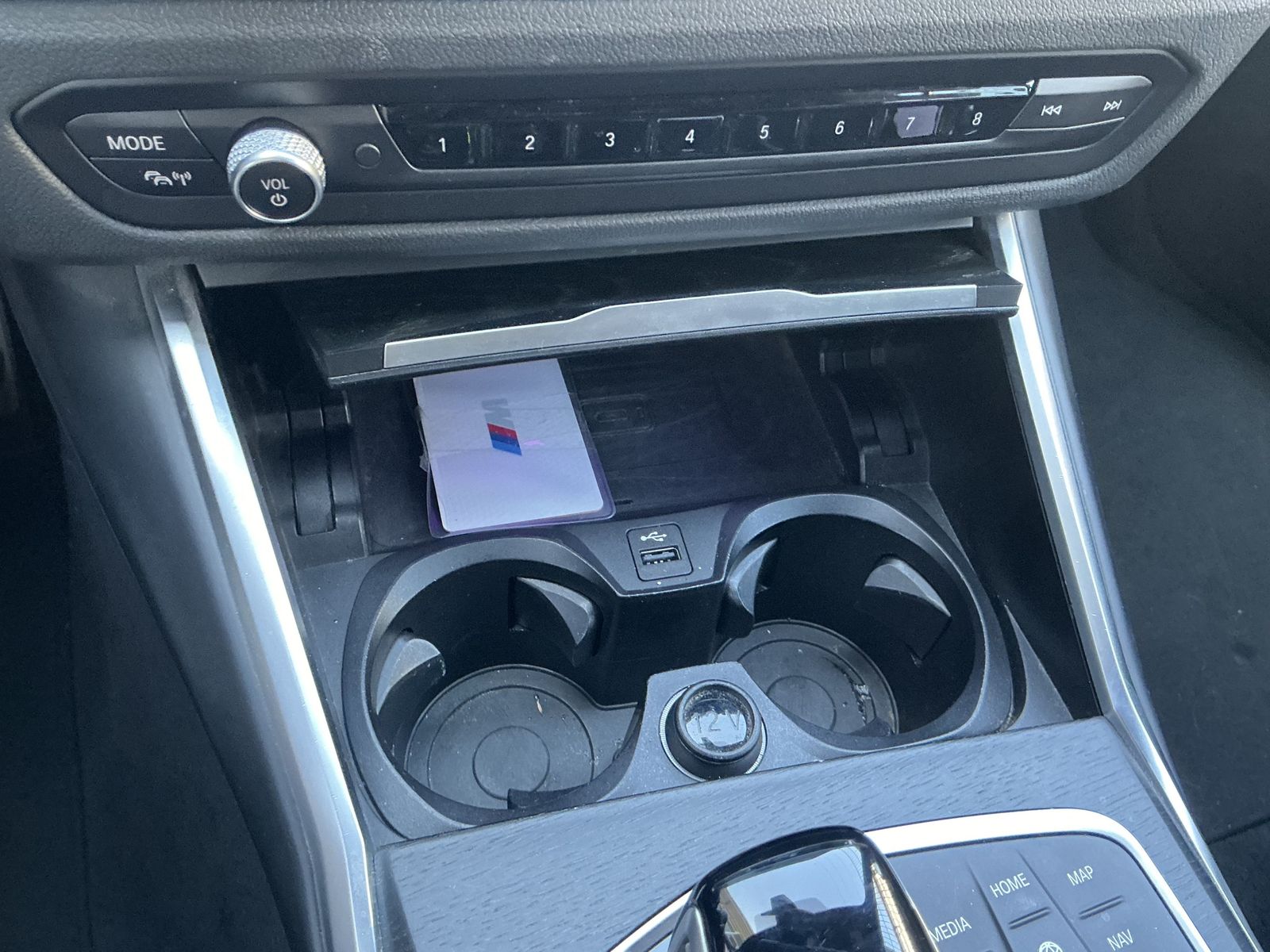 BMW 320 e M-Sport Leder Navi dig. Cockpit LED PDCv+H foto 11