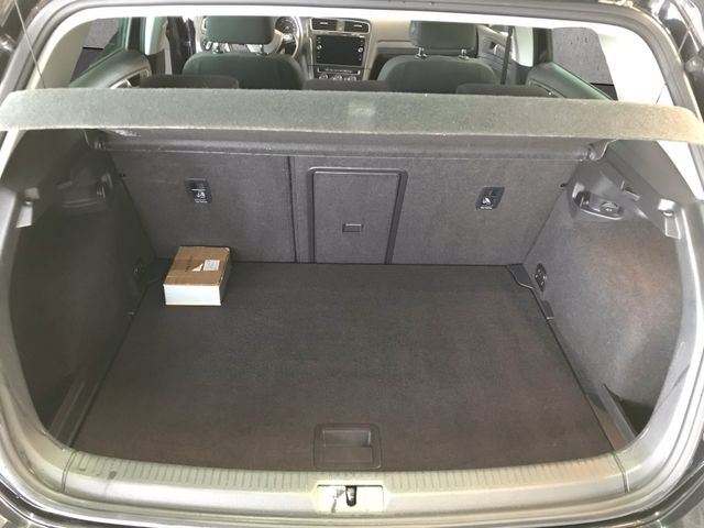 Golf VII Comfortline 2.0 TDI DSG*NAVI*SHZ*