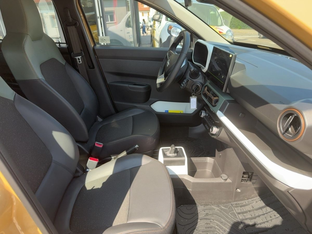 Fahrzeugabbildung Dacia Spring Extreme ELECTRIC 65