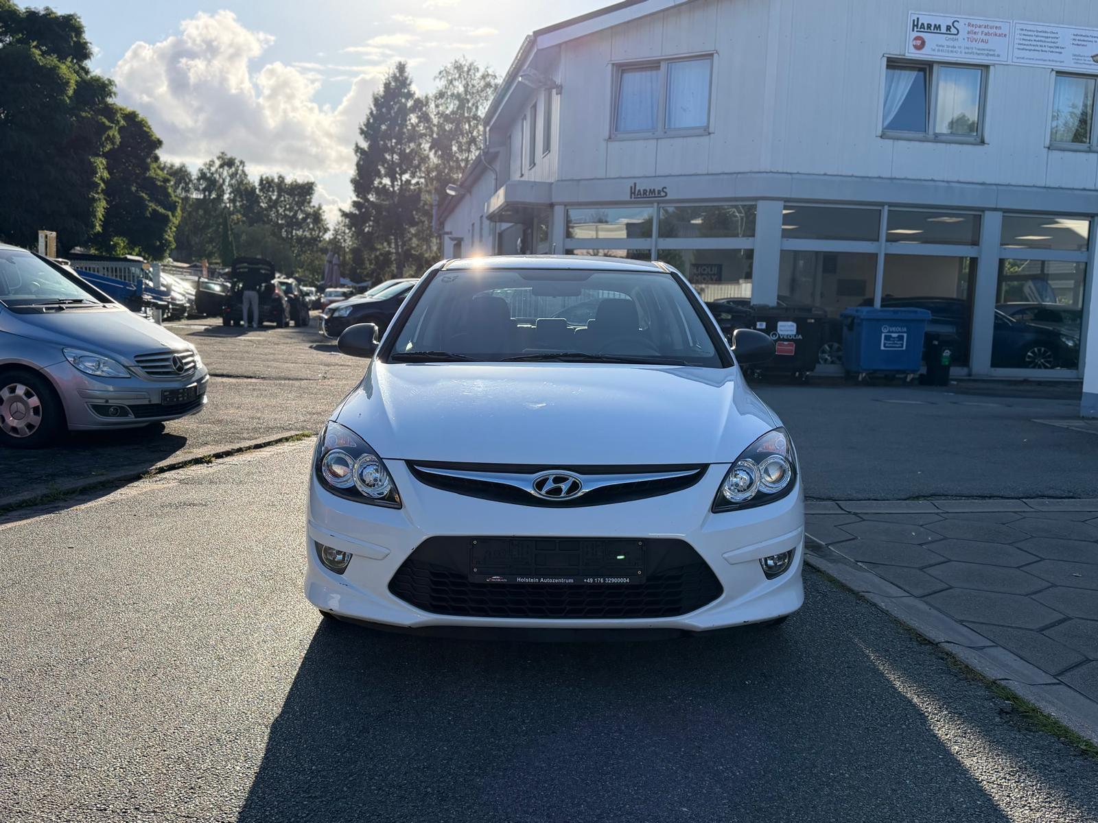 Hyundai i30 Classic STEUERKETTE & TÜV NEU