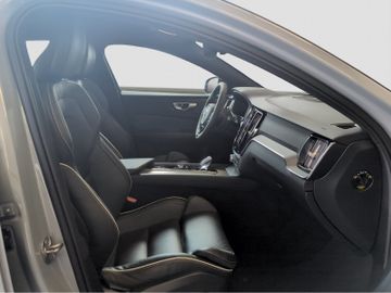 Volvo S60 - 11