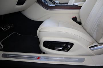 2025 AUDI S8 — миниатюра 30