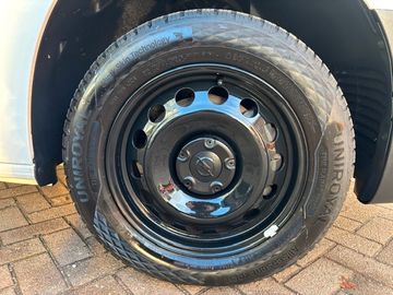 Bild 18 Opel Combo E Cargo 1.5 D Edition L2 erhöhte Nutzlast