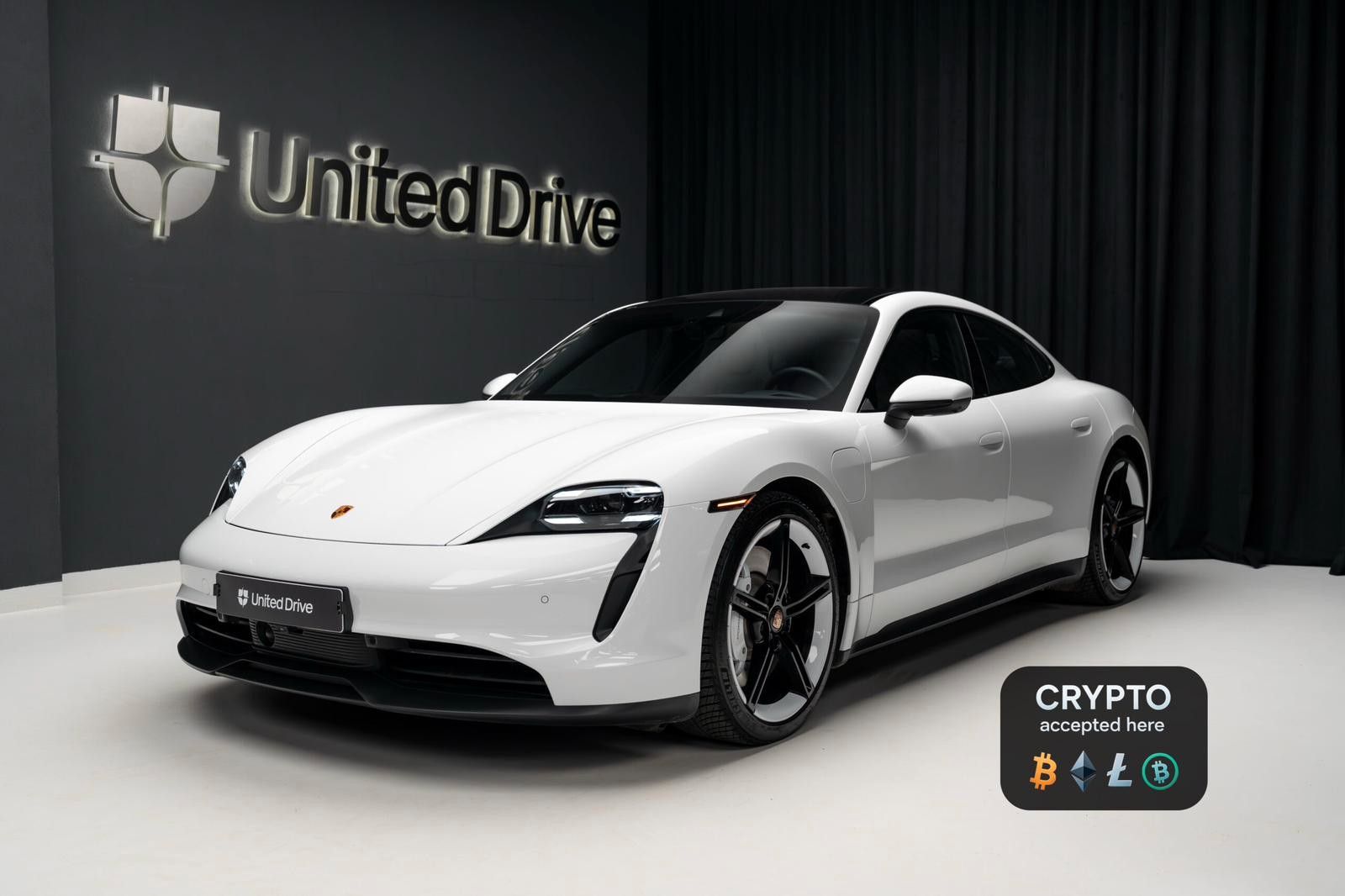 PORSCHE Taycan 4 S