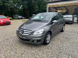 Mercedes-Benz B 160 PDC Klima SHZ EURO5 - gebrauchte Mercedes-Benz B 160 aus dem Jahr 2010