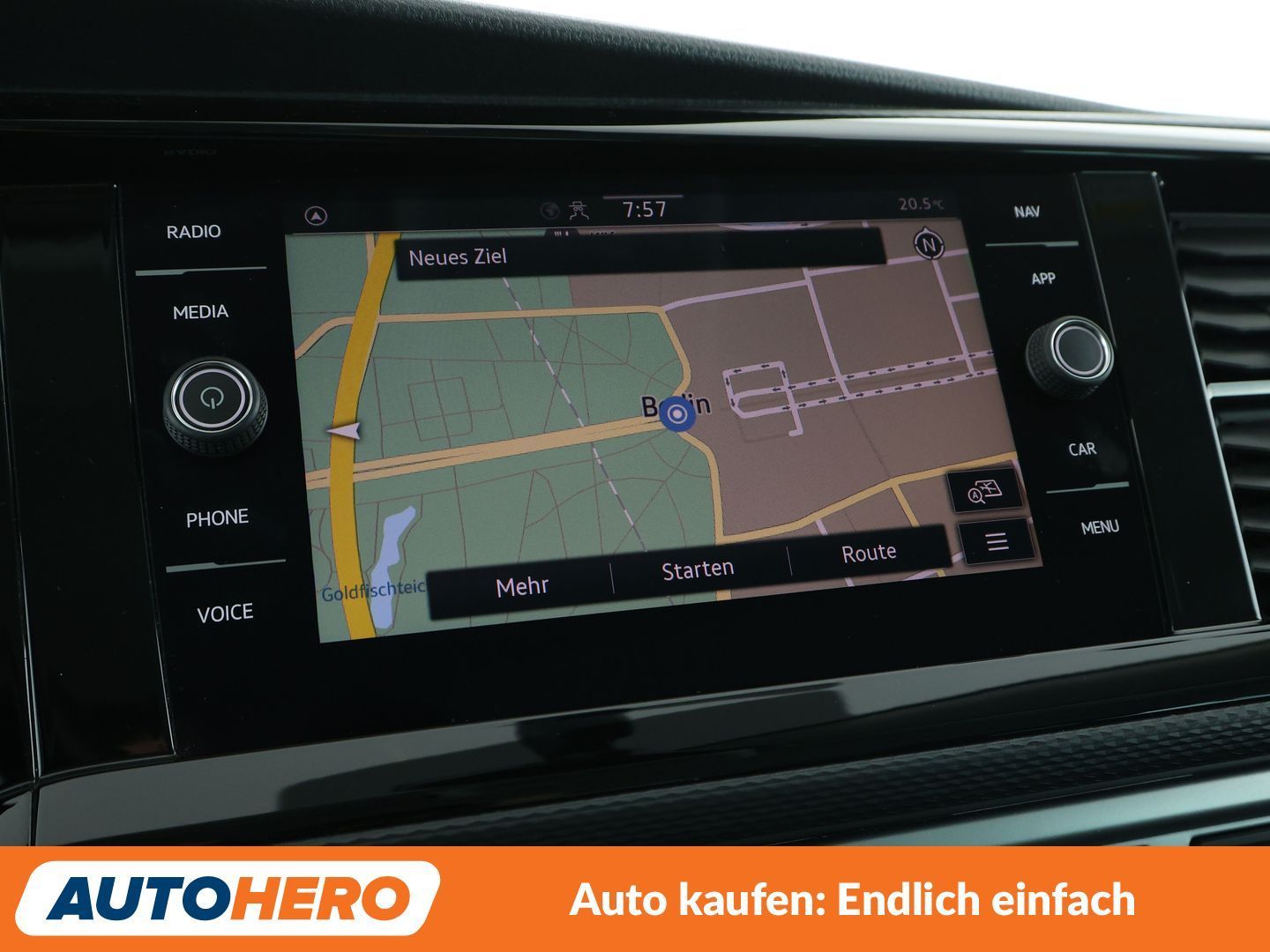 Volkswagen T6 Multivan 2.0 TDI Comfortline FWD Aut. NAVI foto 23