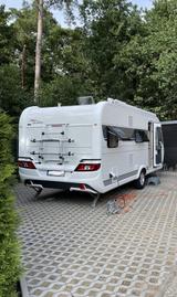 Hobby 545KMF de Luxe Edition 2000kg  inkl. Luftvorzelt - Offers