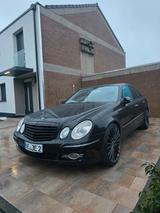 Mercedes-Benz E 320 CDI  Avantgarde Top Zustand !  - Mercedes-Benz E 320: T Cdi