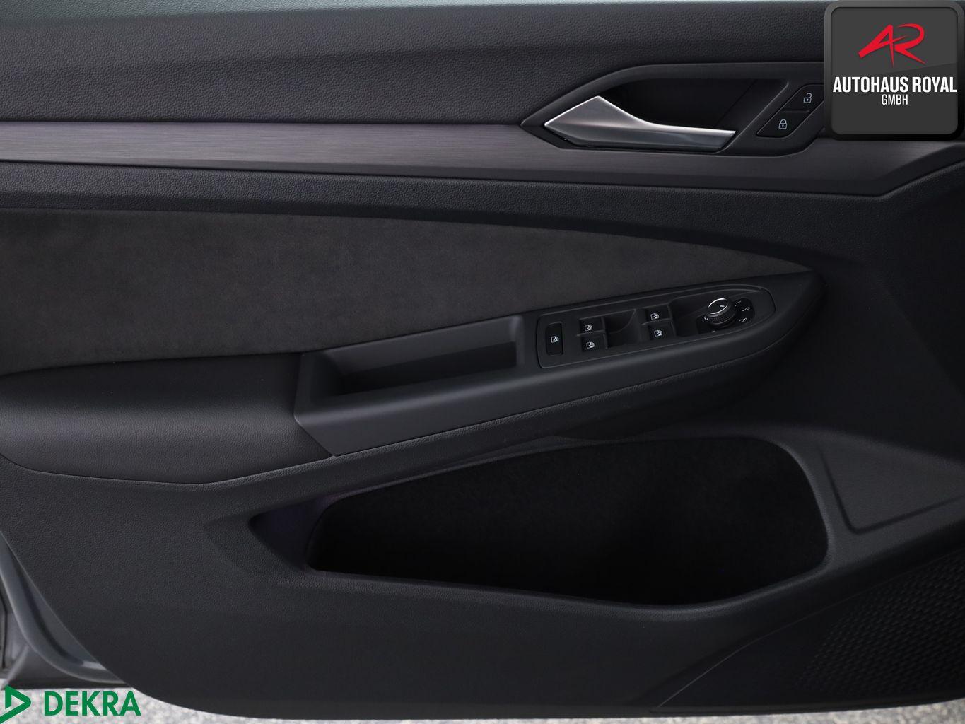 Volkswagen Golf VIII Variant 2.0 TDI STYLE MASSAGE,MEMORY, миниатюра 24