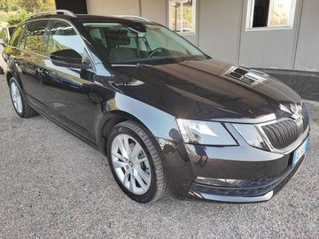 Skoda Octavia - 2