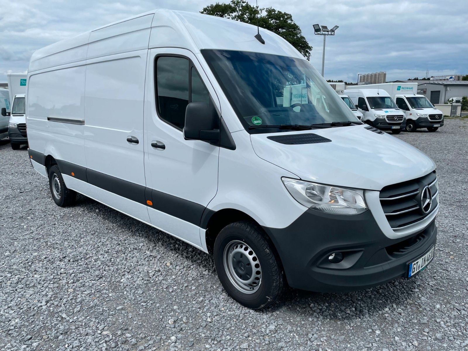 Fahrzeugabbildung Mercedes-Benz Sprinter III 317 CDI    L3/H 2 Kamera