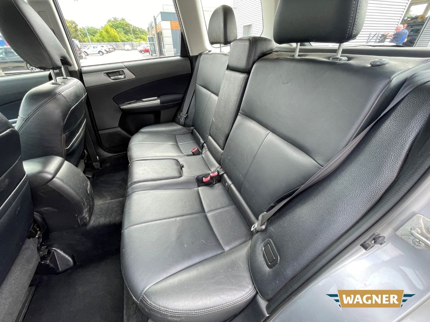 Fahrzeugabbildung Subaru Forester Active 2.0D DPF Motorschaden