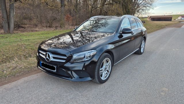 MERCEDES-BENZ C 220 d 4MATIC T Autom. -