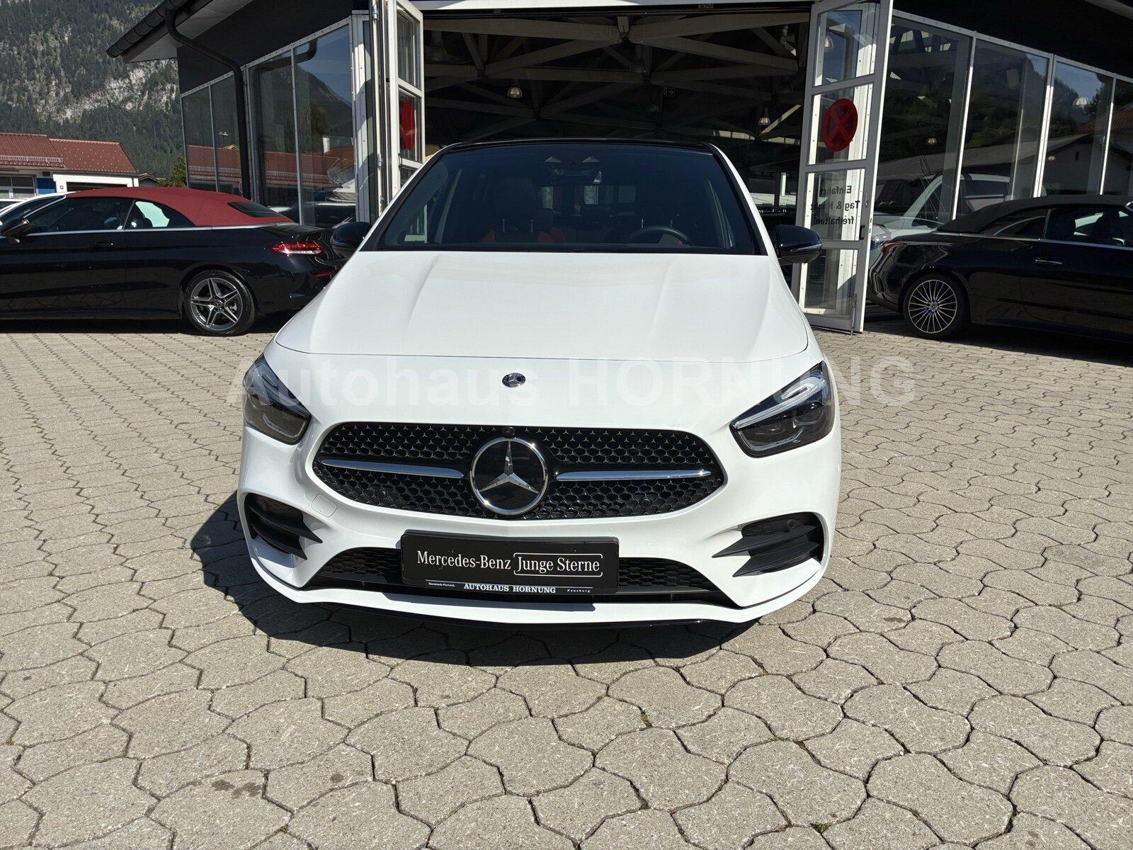 Mercedes-Benz B 200 AMG NIGHT PANO DISTRONIC HUD MEMOR 360 NFC