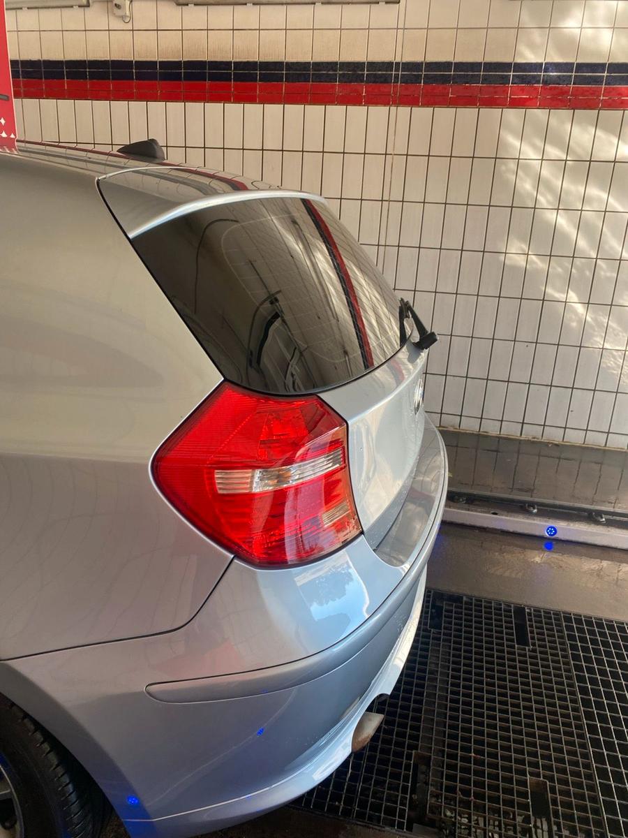 BMW 116 2008 — photo 12