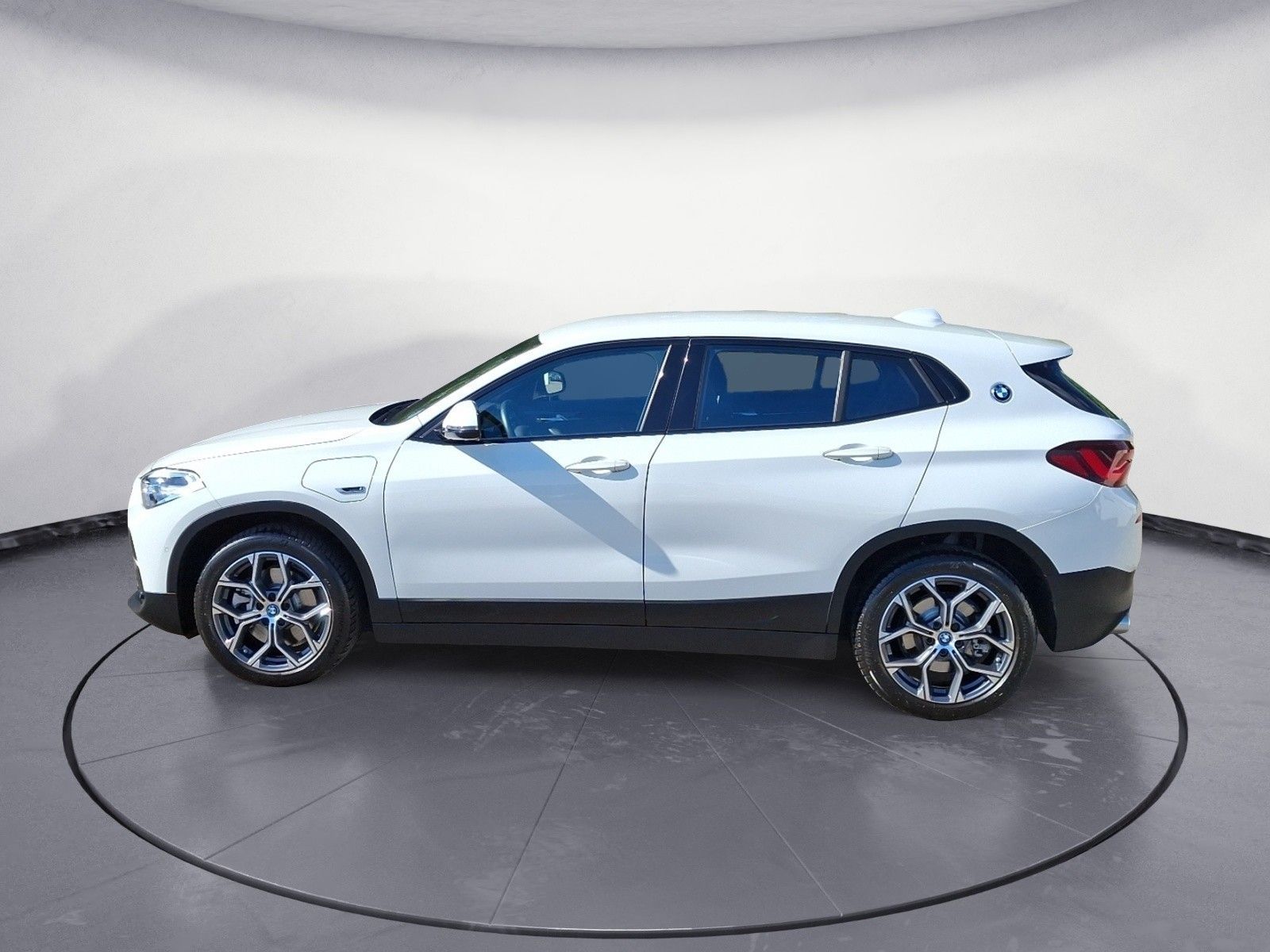 BMW X2 xDrive25e Edition Gold Play Steptronic Navi S foto 4