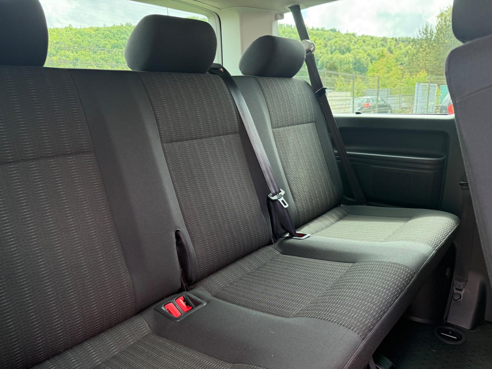 Volkswagen T6 Caravelle Comfortline,LED,Navi,Kamera