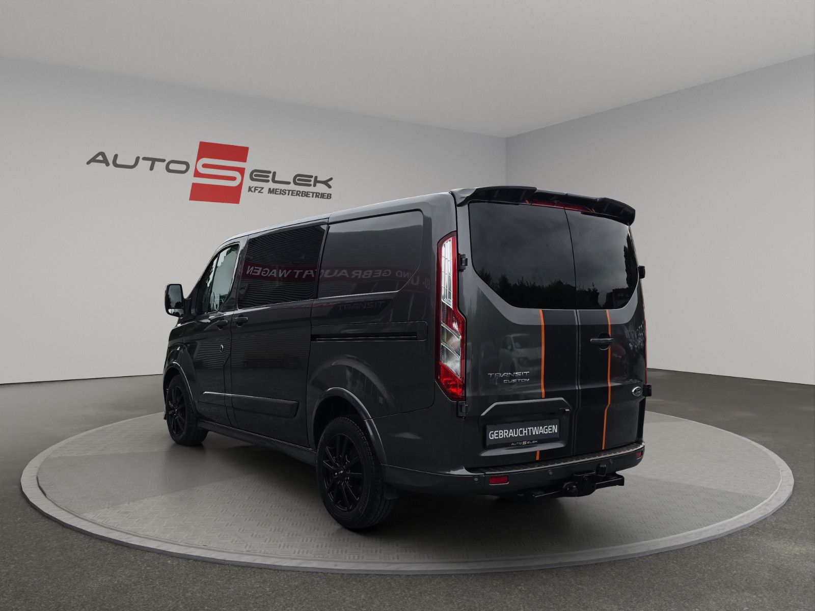 Fahrzeugabbildung Ford Transit/Tourneo Custom Kombi 320 L1  Sport