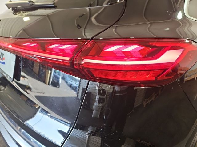 SQ5 SUV TFSI PANO+AAS+TECH-PRO+MMI-PRO