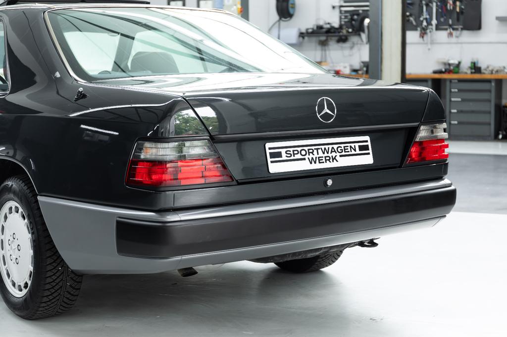 Mercedes-Benz CE 230