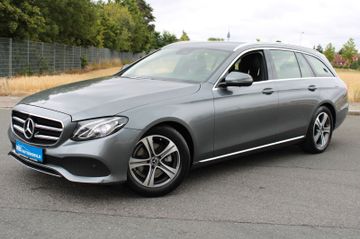 Mercedes E 200 - 2