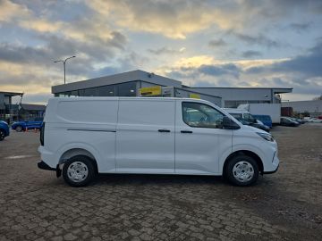 Bild 6 Ford Transit Custom 300 L2 Trend FWD 2.0 Navi Apple C