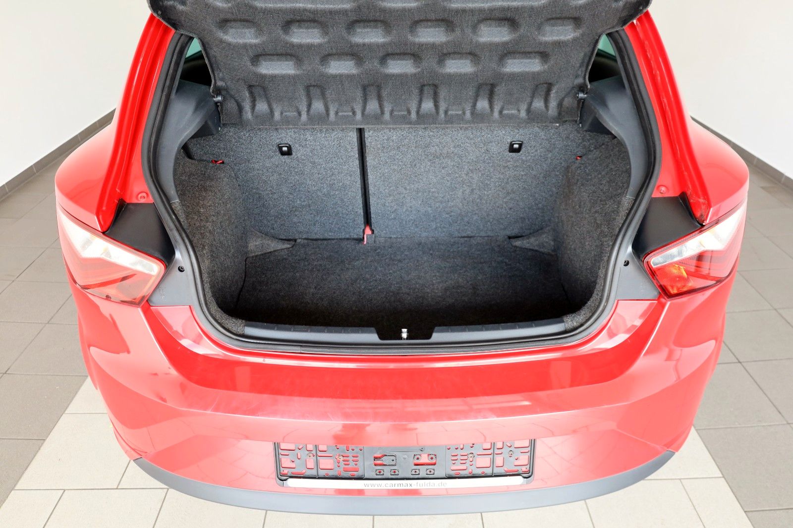Fahrzeugabbildung SEAT Ibiza SC Style T.Leder,Navi,Xenon,SH,Kamera