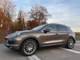Porsche Cayenne Diesel *PANO*4xSHZ*ACC*20" - Porsche Cayenne mit Diesel-Antrieb: Geländewagen, Automatik