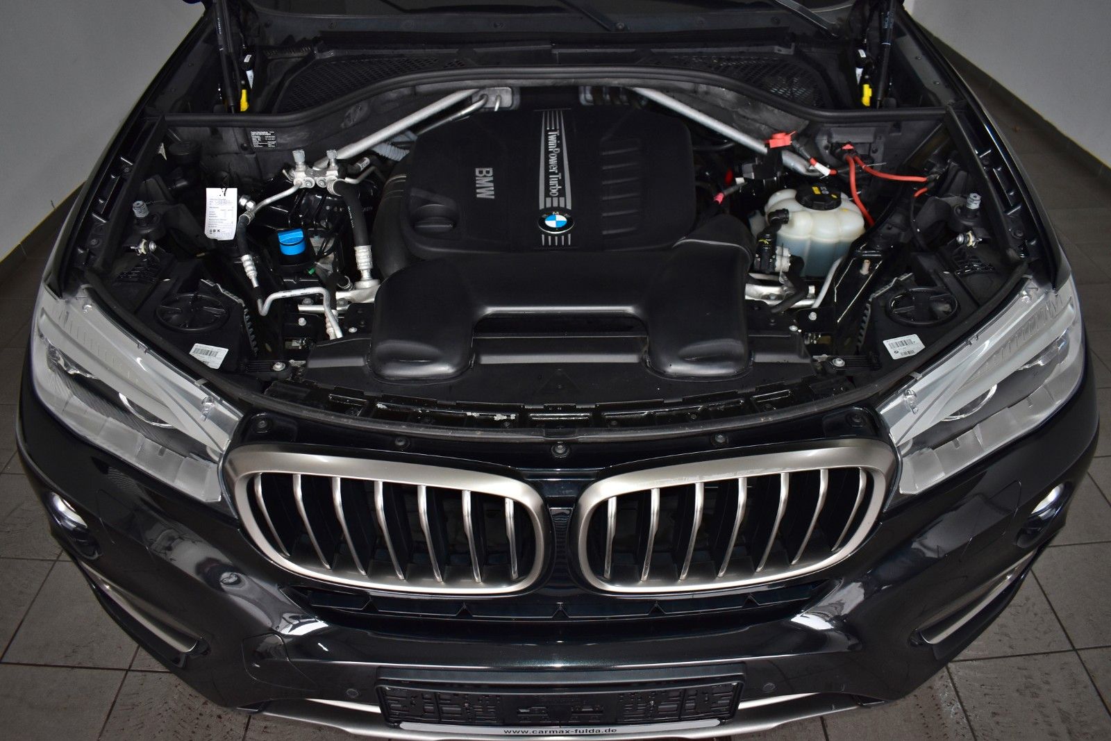 Fahrzeugabbildung BMW X6 xDrive 40d Leder,Navi,LED,SH,SD,Kamera,PDC